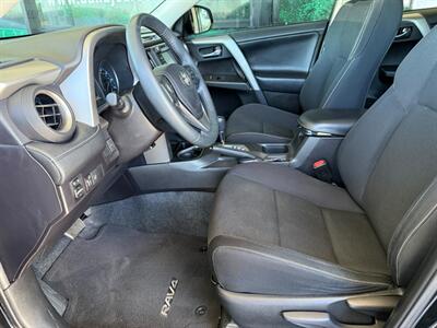 2017 Toyota RAV4 XLE   - Photo 19 - Orange, CA 92868