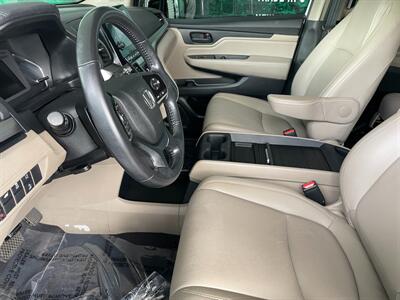 2018 Honda Odyssey EX-L w/Navi w/RES   - Photo 19 - Orange, CA 92868