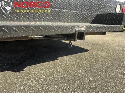 2022 Ford E-350 SD   - Photo 13 - Norco, CA 92860