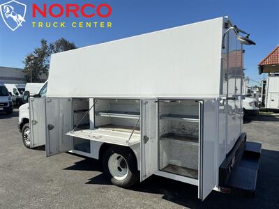 2022 Ford E-350 SD   - Photo 7 - Norco, CA 92860