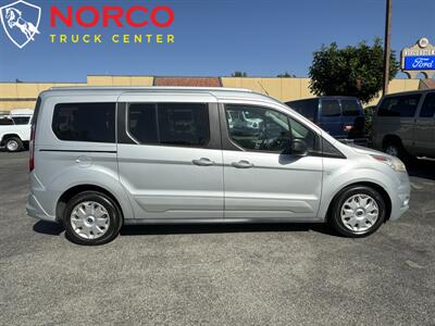 2018 Ford Transit Connect XLT 7 Pasengers Mini 5 Passenger - Photo 1 - Norco, CA 92860