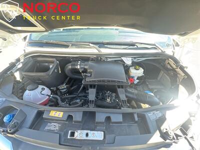 2021 Mercedes-Benz 3500 16' Box   - Photo 22 - Norco, CA 92860