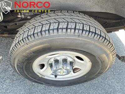 2021 Chevrolet Express LT 3500 G3500 12 Passenger   - Photo 16 - Norco, CA 92860