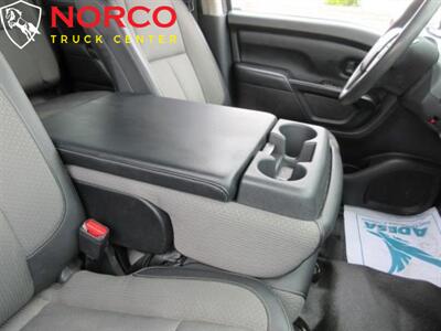 2017 Nissan Titan S  Crew Cab Short Bed - Photo 14 - Norco, CA 92860