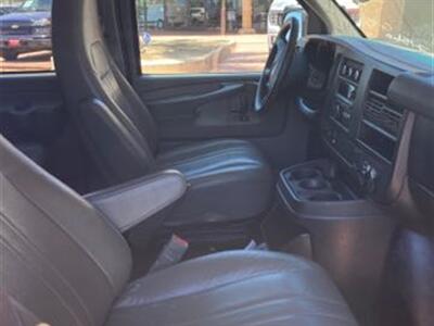 2015 Chevrolet Express LS 3500  12 Passenger Extended Van - Photo 15 - Norco, CA 92860