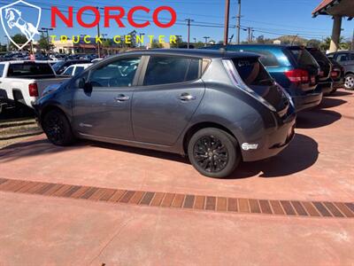 2013 Nissan Leaf S   - Photo 6 - Norco, CA 92860
