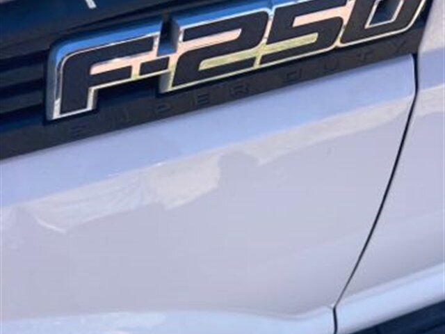 2016 Ford F-250 XL photo