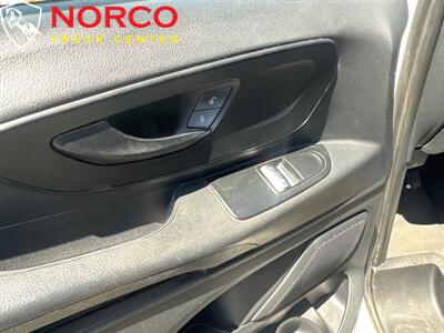 2017 Mercedes-Benz Metris Worker Cargo - Photo 17 - Norco, CA 92860