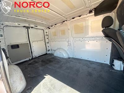 2017 Mercedes-Benz Metris Worker Cargo - Photo 3 - Norco, CA 92860