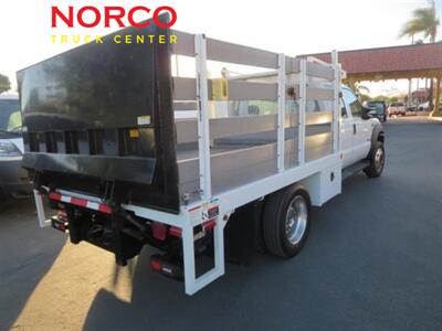 2006 Ford F550 XLT  Crew Cab 10' Stake Bed w/ Lift Gate Diesel - Photo 13 - Norco, CA 92860