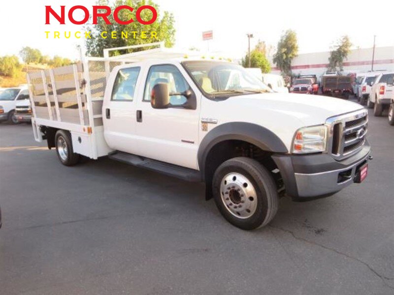 2006 Ford F550 XLT  Crew Cab 10' Stake Bed w/ Lift Gate Diesel - Photo 1 - Norco, CA 92860