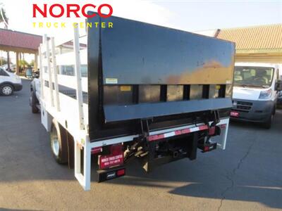 2006 Ford F550 XLT  Crew Cab 10' Stake Bed w/ Lift Gate Diesel - Photo 15 - Norco, CA 92860