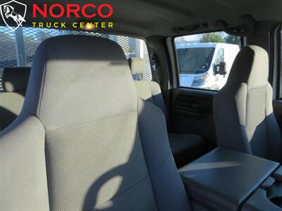 2006 Ford F550 XLT  Crew Cab 10' Stake Bed w/ Lift Gate Diesel - Photo 10 - Norco, CA 92860