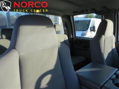 2006 Ford F550 XLT Crew Cab 10' Stake Bed w/ Lift Gate Diesel - Photo 10 - Norco, CA 92860
