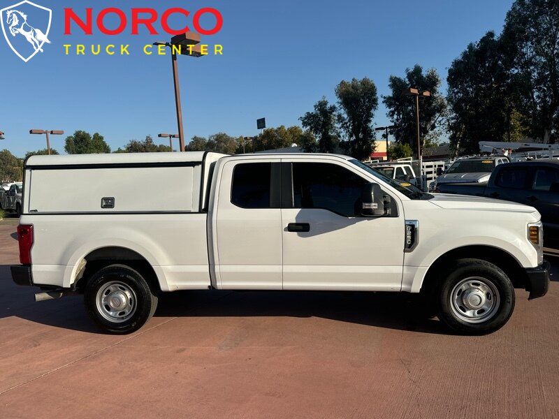 2019 Ford F-250 Super Duty XL Extended Cab Short Bed w/ Camper Shell   - Photo 1 - Norco, CA 92860