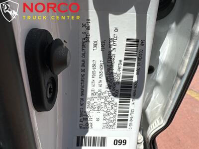 2018 Toyota Tacoma SR5 Crew Cab Short Bed TRD SPORT Crew cab - Photo 24 - Norco, CA 92860