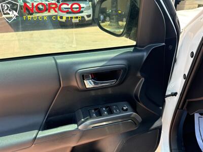 2018 Toyota Tacoma SR5 Crew Cab Short Bed TRD SPORT Crew cab - Photo 18 - Norco, CA 92860