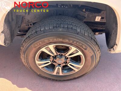2018 Toyota Tacoma SR5 Crew Cab Short Bed TRD SPORT Crew cab - Photo 14 - Norco, CA 92860