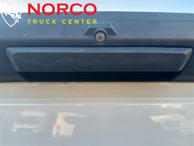 2019 Ford F-250 Super Duty XL Extended Cab Short Bed   - Photo 9 - Norco, CA 92860