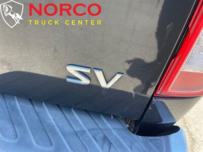 2015 Nissan Frontier SV V6  Extended Cab Short Bed - Photo 9 - Norco, CA 92860