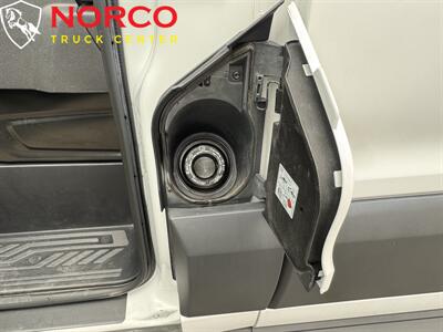 2017 Ford Transit 250 T250 w/ Liftgate Cargo - Photo 18 - Norco, CA 92860