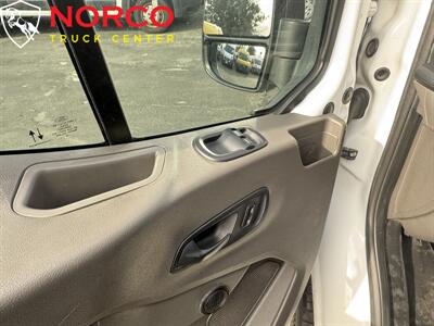 2020 Ford Transit 250 T250 Medium Roof Cargo   - Photo 18 - Norco, CA 92860