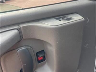 2014 Chevrolet Express Cargo 2500 G2500 w/ Ladder Rack & Shelving - Photo 17 - Norco, CA 92860