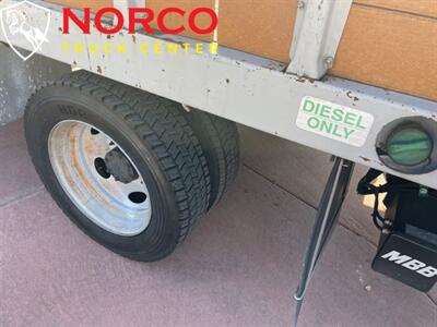 2016 Ford F550 XL  Crew Cab 12' Stake Bed w/ Lift Gate Diesel 4x4 - Photo 38 - Norco, CA 92860