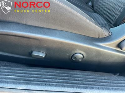 2022 Dodge Challenger SXT - Photo 15 - Norco, CA 92860