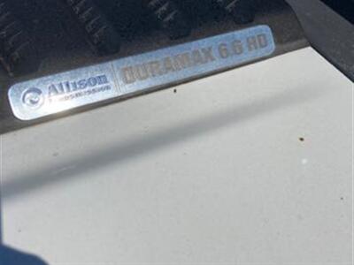 2011 GMC Sierra 2500 SLT  Crew Cab 4x4 Dsl Lifted - Photo 6 - Norco, CA 92860