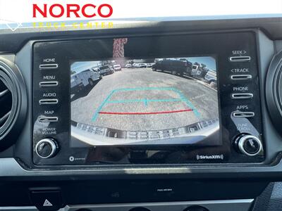 2020 Toyota Tacoma SR Extended Cab Short Bed w/ Camper Shell   - Photo 22 - Norco, CA 92860