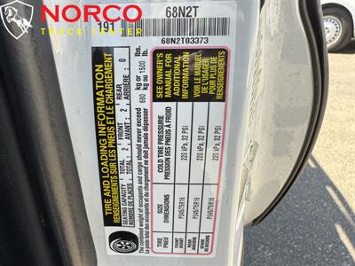 2020 Toyota Tacoma SR Extended Cab Short Bed w/ Camper Shell   - Photo 25 - Norco, CA 92860