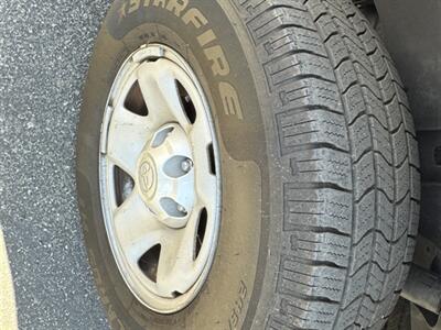 2020 Toyota Tacoma SR Extended Cab Short Bed w/ Camper Shell   - Photo 13 - Norco, CA 92860