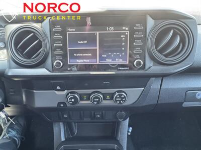 2020 Toyota Tacoma SR Extended Cab Short Bed w/ Camper Shell   - Photo 21 - Norco, CA 92860