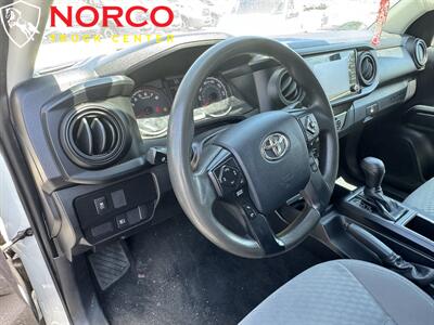 2020 Toyota Tacoma SR Extended Cab Short Bed w/ Camper Shell   - Photo 18 - Norco, CA 92860