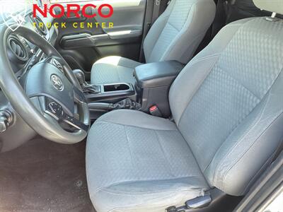 2020 Toyota Tacoma SR Extended Cab Short Bed w/ Camper Shell   - Photo 19 - Norco, CA 92860