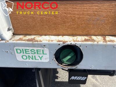 2016 Ford F550 XL C/C 12' ST, LIFTGATE Crew Cab 12' Stake Bed w/ Lift Gate Diesel 4X4 - Photo 9 - Norco, CA 92860