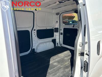 2020 Nissan NV200 S Mini Cargo   - Photo 6 - Norco, CA 92860