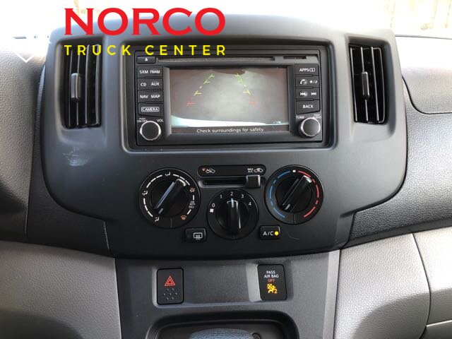 2017 Nissan NV200 S Mini Cargo photo