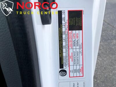 2017 Nissan NV200 S Mini Cargo   - Photo 24 - Norco, CA 92860
