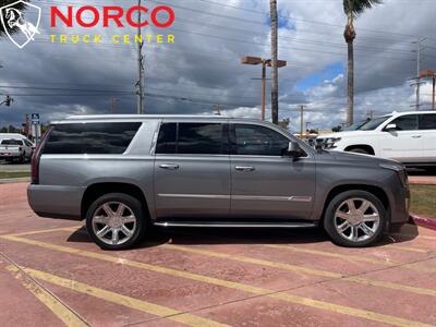 2019 Cadillac Escalade ESV Luxury 7 Passenger - Photo 39 - Norco, CA 92860