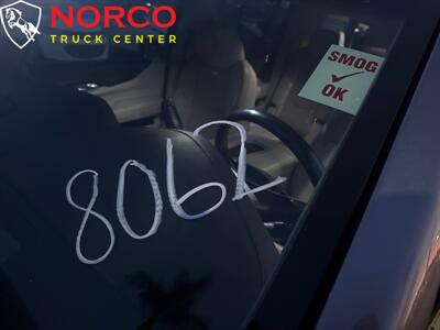 2019 Cadillac Escalade ESV Luxury 7 Passenger - Photo 38 - Norco, CA 92860