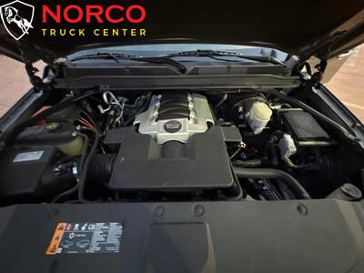 2019 Cadillac Escalade ESV Luxury 7 Passenger - Photo 35 - Norco, CA 92860