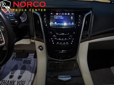 2019 Cadillac Escalade ESV Luxury 7 Passenger - Photo 29 - Norco, CA 92860