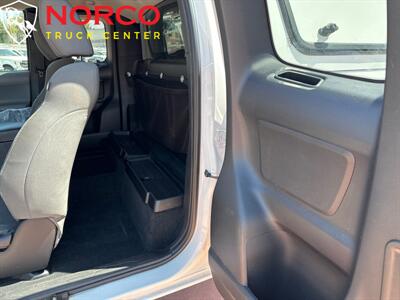 2020 Toyota Tacoma SR Extended Cab Short Bed w/ Camper Shell   - Photo 15 - Norco, CA 92860