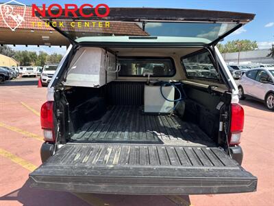 2020 Toyota Tacoma SR Extended Cab Short Bed w/ Camper Shell   - Photo 9 - Norco, CA 92860
