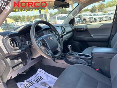 2020 Toyota Tacoma SR Extended Cab Short Bed w/ Camper Shell   - Photo 17 - Norco, CA 92860