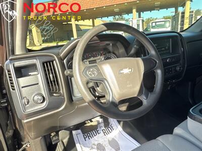 2018 Chevrolet Silverado 1500 C1500 Custom Extended Cab Short Bed - Photo 17 - Norco, CA 92860