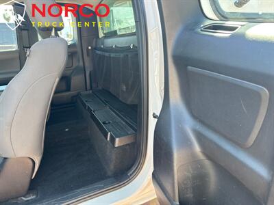 2018 Toyota Tacoma SR Extended Cab Short Bed w/ Camper Shell - Photo 14 - Norco, CA 92860