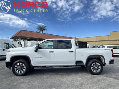 2022 Chevrolet Silverado 2500HD Custom Crew Cab Short Bed 4x4 - Photo 5 - Norco, CA 92860